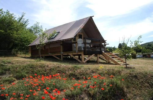 Esparron-de-Verdon Apartamento | Flower Camping La Beaume **** - Studio Not classified 20m2 CONFORT 1 bedroom + terrace semi-covered 2 people