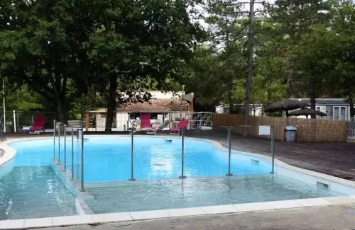 Die Casa | Flower Camping la Pinède **** - Mobile home Standard Getaway 23m2 - 2 bedrooms + Terrace with umbrella - 4 people