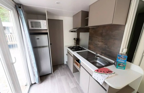 Die Casa | Flower Camping la Pinède **** - Mobile home Comfort Cocoon 28m2 - 2 bedrooms + covered terrace - 4 people