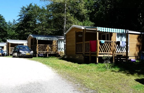 Saint-Theoffrey Casa | Flower Camping Ser Sirant *** - Mobile Home Standard Loggia 26m2 - 2 bedrooms + covered terrace 9m2 + TV 6 persons
