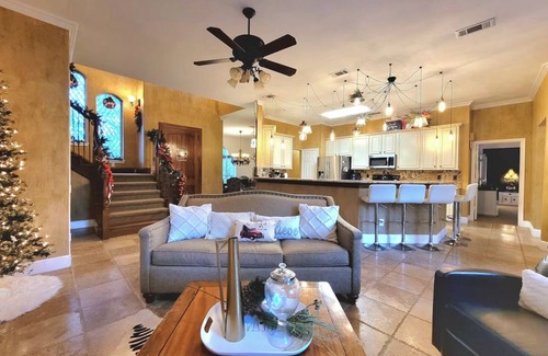 Flower Mound Casa | Flower Mound: Vacation Entertainment Business