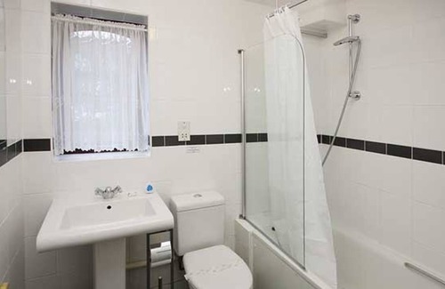 Poole Cabaña | Flutes, Poole