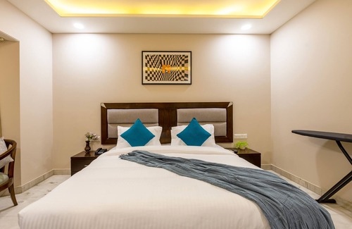 DLF City Hotel | Flxho Tribe - Bespoke Hotel - Arjun Marg