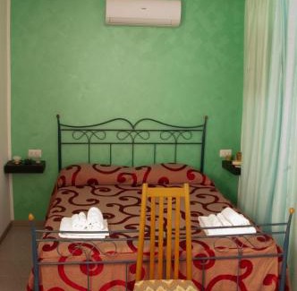 Ancarano Cama Y Desayuno | Fly bed and breakfast
