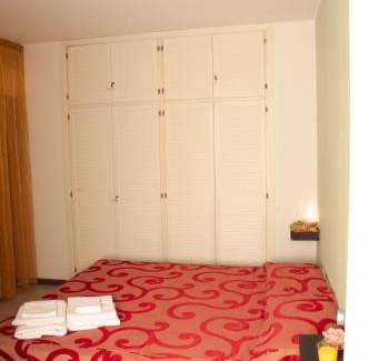 Ancarano Cama Y Desayuno | Fly bed and breakfast