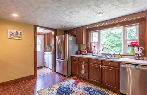 Fly Creek Casa | *Fly Creek Manor*3.7Mi to HOF*4Bedrooms2Ba/Sleep10