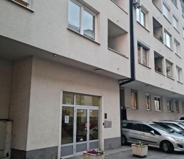 Ilidza Apartamento | fly home