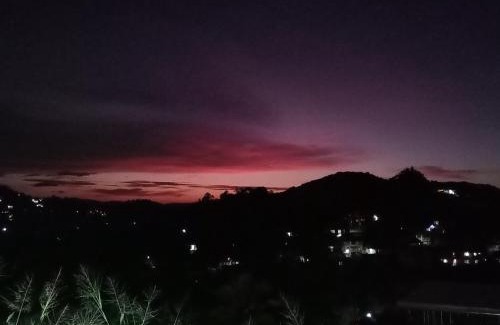 Anniwatta Casa | Fly Infinity - Home Stay Kandy