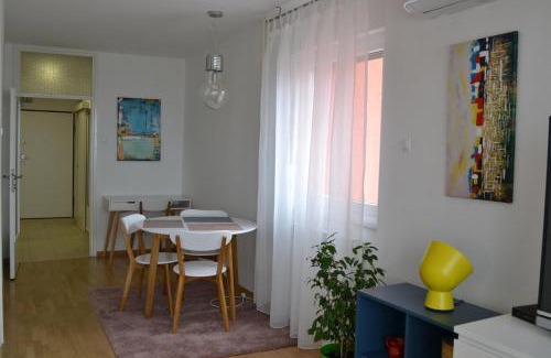 Velika Gorica Apartamento | Fly Inn