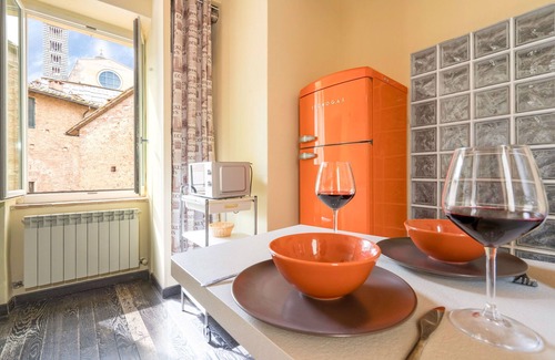 Siena Historical Center Apartamento | Fly To Home Siena Centre