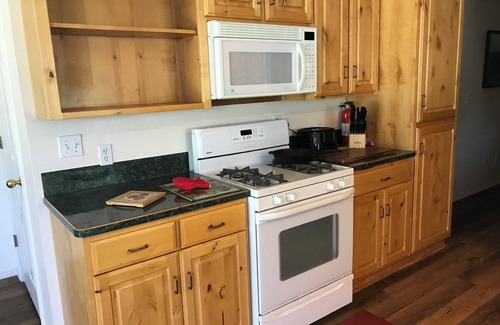 St. Anthony Casa | Flyfishing /kayaking/ paradise, near Yellowstone Park, right on the Snake River