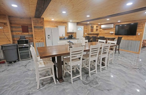 Grand Isle Casa | Flying Fish Lodge Yellow Fin - Easy Beach Access - Island Realty