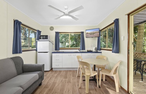 Port Macquarie Cabina | Flynns Beach Caravan Park