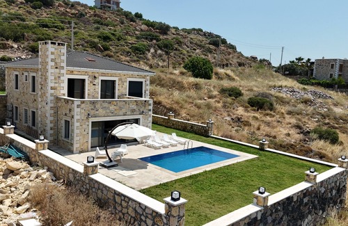 Foca Villa | Foça Tas Villa