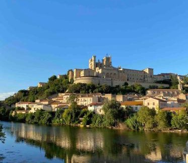 Beziers City Centre Apartamento | Foch 3-Studio-Beziers center -wifi -tv connected