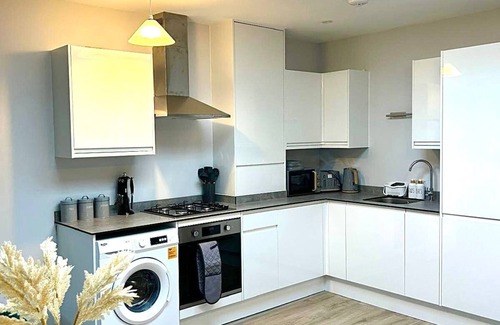 Folkestone Apartamento | Folkestone Harbour Luxury Apartment Flat 4
