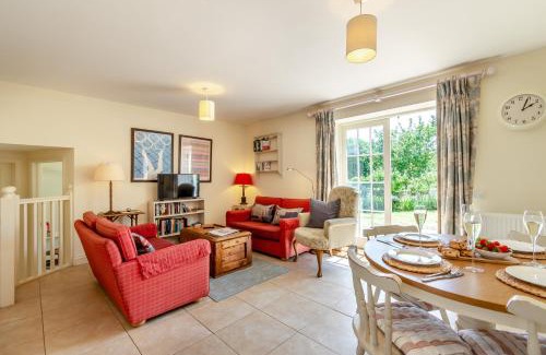 East Dean and Friston Casa | Folly Cottage