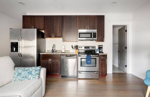 Downtown Charleston Apartamento | Folly Suite | In the Heart of King Street!