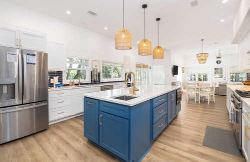 Folly Beach Casa | Follynesia - hidden gem on Folly Beach