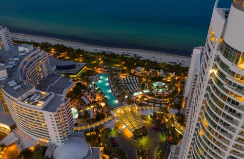 Mid Beach Condominio | FontaineBleau with Ocean plus Bay and City View