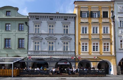 Ceske Budejovice Casa | Fontana Pizzeria - Pension