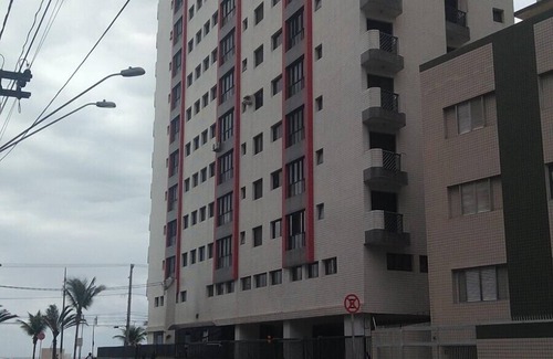 Guilhermina Apartamento | APARTAMENTO GUILHERMINA BOQUEIRAO