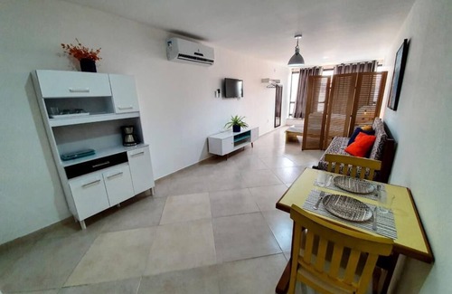 Vila Nova Apartamento | Foot in the Sand Studio