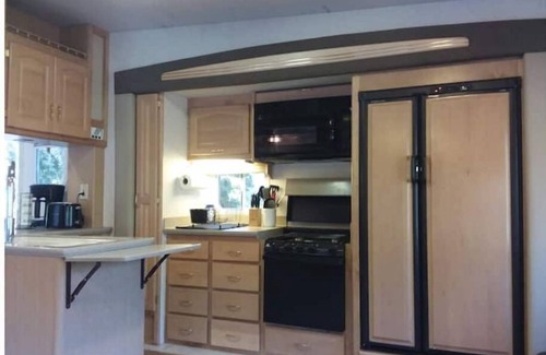 Kelsey Casa | Foothill Heaven, Pet friendly!