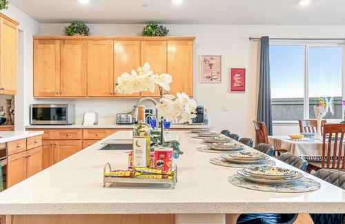 Salinas Casa | Foothill Oasis – Relax & Play Near Monterey!