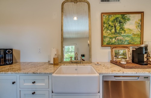 Flecha Caida Ranch Estates Cabaña | Foothills Luxury Casita with Private Pickleball Court