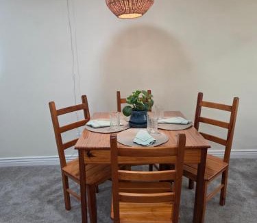 Littleton Casa | Foothills Valley Retreat - Read Details