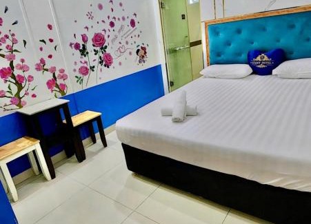 Binh Chanh Hotel | For You Hotel