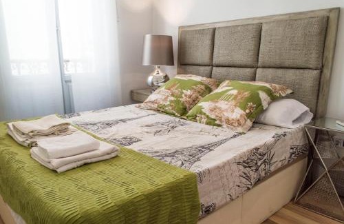 Sol Apartamento | For You Rentals NEW Design Apartment TEMPORAL Puerta del Sol PRE10C