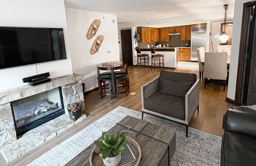 Mountain Village Condominio | Luxury Auberge Madeline Residence Building.