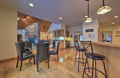 Bellaire Casa | Fore Seasons Lodge At Cedar River