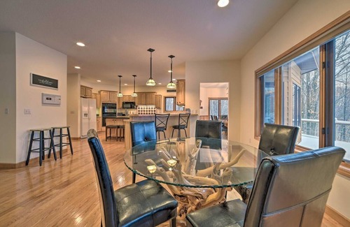 Bellaire Casa | Fore Seasons Lodge At Cedar River