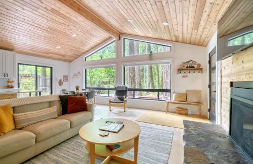 Zigzag Casa | Forest Cabin Retreat - Dog Friendly - Hot Tub