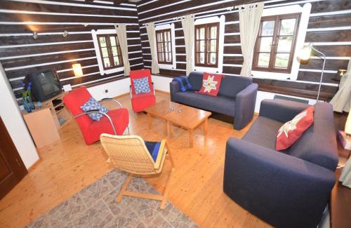 Stupna Casa | Forest-Edge Chalet in Bohemia
