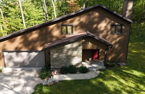 Baraboo Casa | Forest Escape - Tranquilo y privado