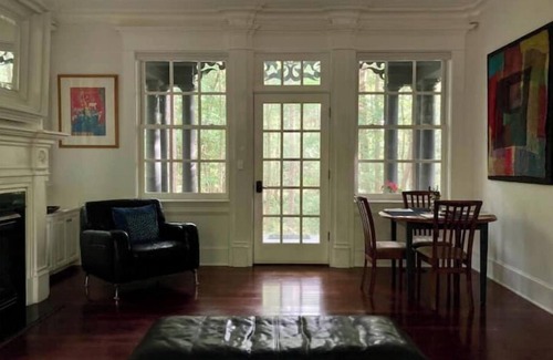 Bynum Casa | "Forest Garden" A One Bedroom Retreat