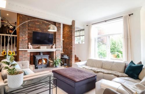 Farnham Common Casa | Forest Getaway