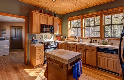 Highland Pines Cabina | Forest Glen Lodge - Prescott Cabañas en alquiler
