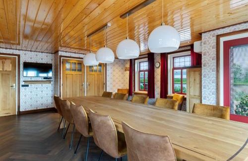 Jistrum Casa | Forest House in Friesland with Sauna