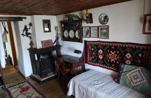 Kazaviti Casa | Forest house - magnificent sunset & mountain view