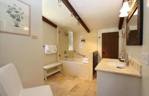 Southeast Carmel Cabina | Forest Lodge