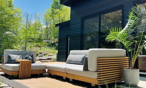La Conception Casa | Forest Refuge - Fire - HotTub - Tremblant 15 min