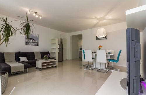Vinkuran Apartamento | Apartamento Forest & Sea - Tenis de mesa y 4 x bicicletas incluidas