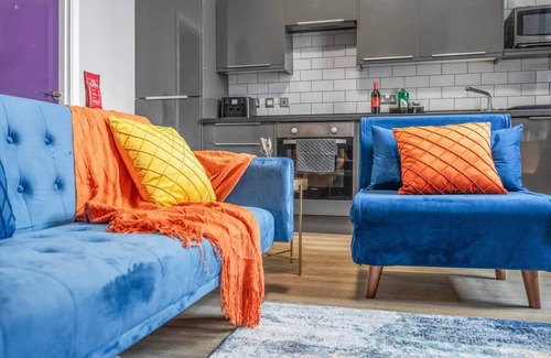 Forest Fields Apartamento | Forest Suite Stay | Free Parking incl.