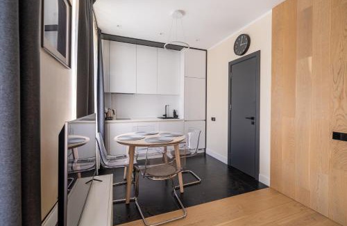 Jurmala Apartamento | Forest view front line apartment on Dzintaru avenue