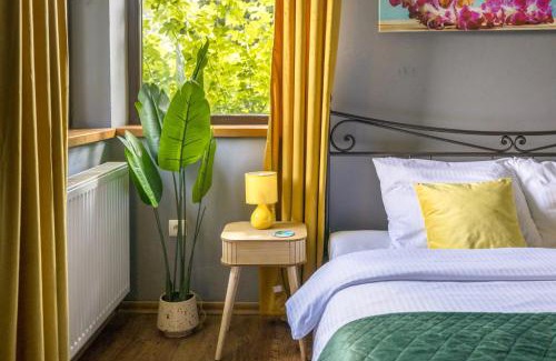 Mszczonow Casa | Forest Villa - pokoje w pobliżu Suntago